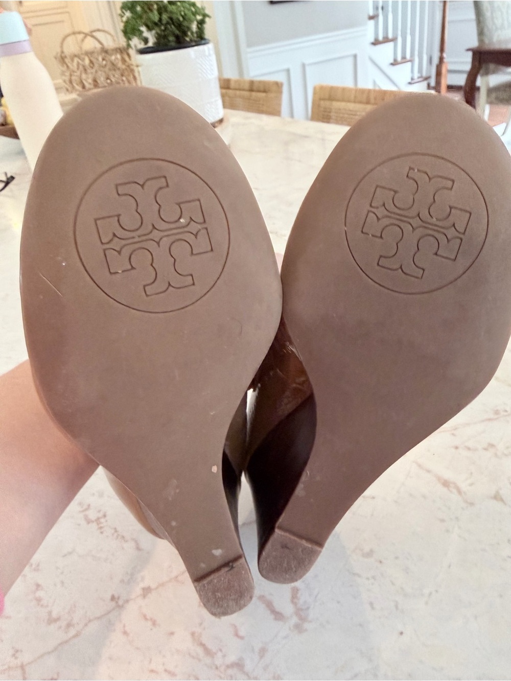 Tory Burch Caroline Wedge - Picture 6 of 7